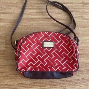 Tommy Hilfiger Crossbody (Red)